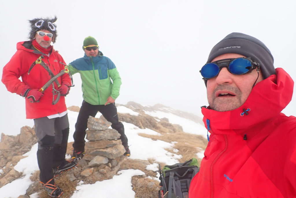 Paco, Josep y Joaquín en la cima del Tuc de Montoliu, 2.682 mts.
